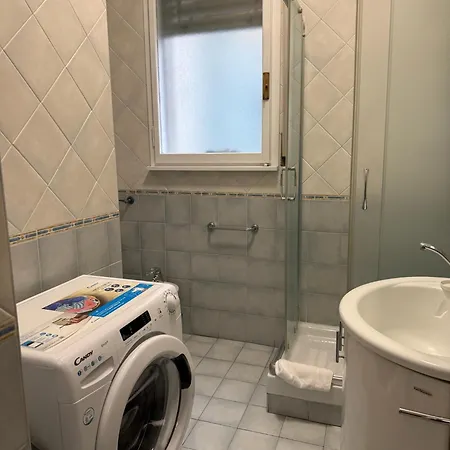99 Tourist House Lame 112 Appartement