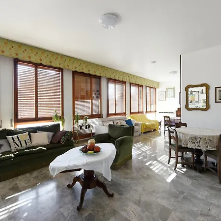 99 Tourist House Lame 112 شقة بولونيا