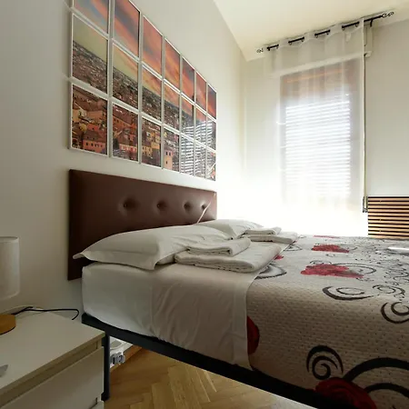 99 Tourist House Lame 112 * بولونيا