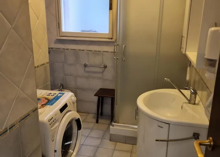 99 Tourist House Lame 112 Appartement *