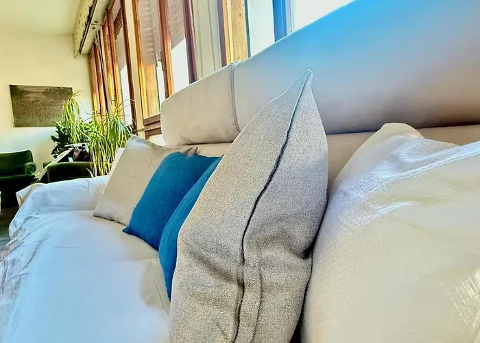 아파트 99 Tourist House Lame 112 *